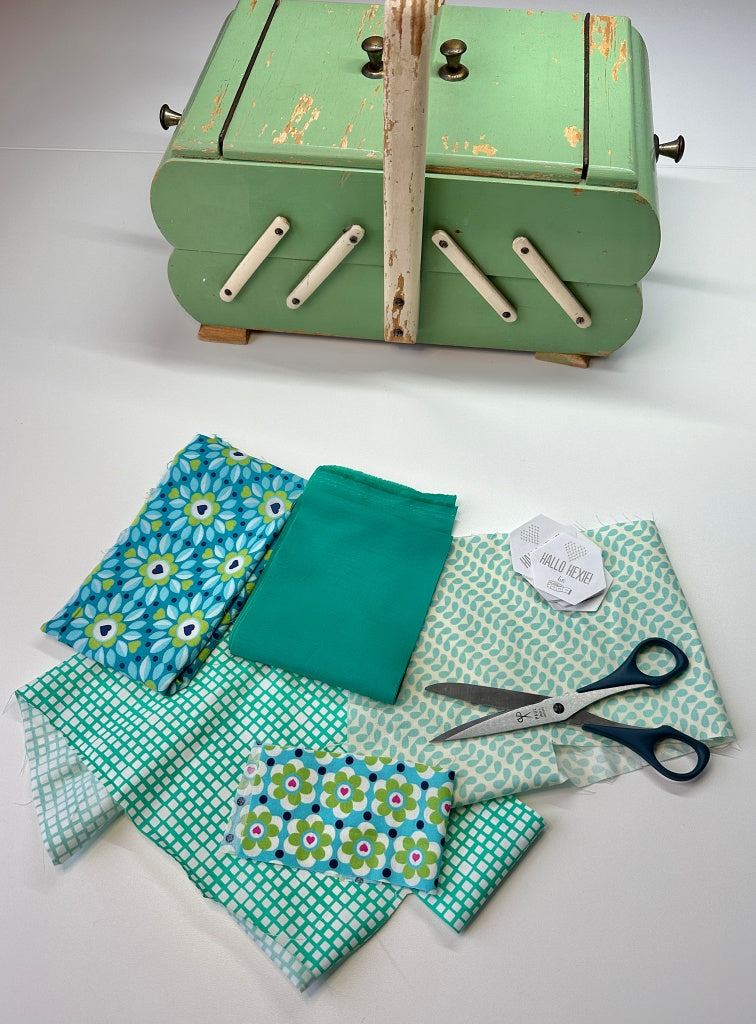 Handarbeitsschere Premium Scherenmanufaktur Paul technische Verzahnung Inch Lineatur Der Rabe im Schlamm Geschenk kaufen Nähen Patchwork Quilten Quiltshop Weihnachtsgeschenk