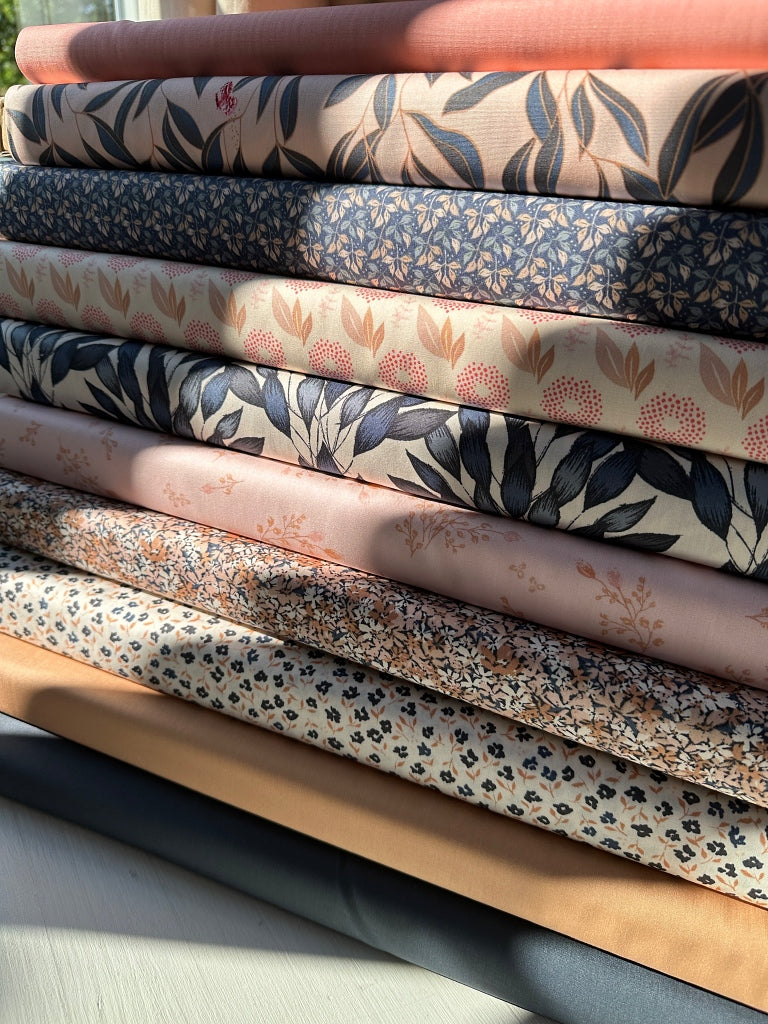 Der Rabe im Schlamm Meterware Patchworkstoff kaufen Art Gallery Fabrics Amy Sinibaldi Haven Halbe Meter Set Pure Solids