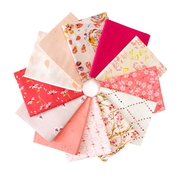 Der Rabe im Schlamm Fat Quarter Bundle Stoffpaket Precuts kaufen Deutschland Art Gallery Fabrics Bundle Up Sweetheart