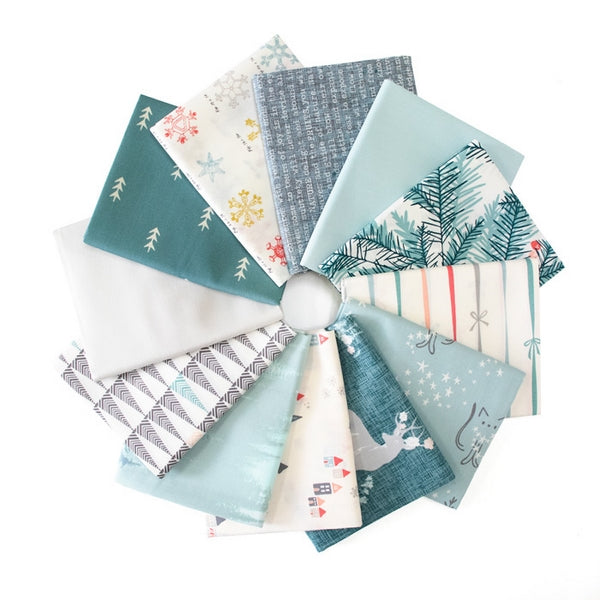 Der Rabe im Schlamm Fat Quarter Bundle Stoffpaket Precuts kaufen Deutschland Art Gallery Fabrics Bundle Up Winterland