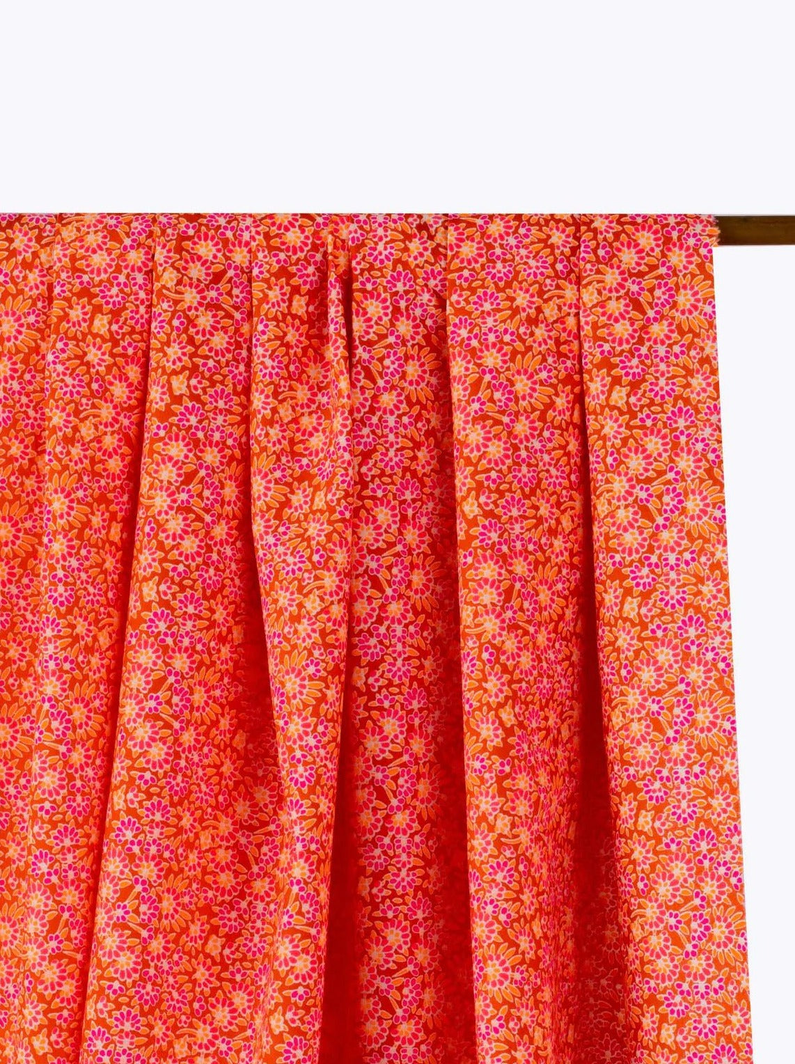 Der Rabe im Schlamm Fat Quarter Patchworkstoff kaufen Petit Pan Paris Stoff Deutschland Neon Neonstoff