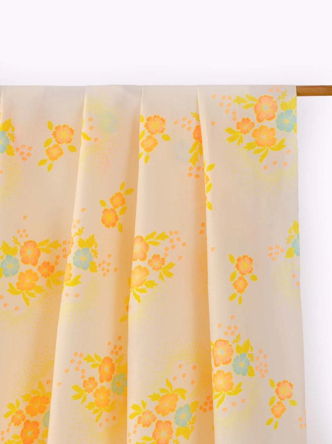 Der Rabe im Schlamm Fat Quarter Patchworkstoff kaufen Petit Pan Paris Stoff Deutschland Neon Neonstoff Folksy Schaum