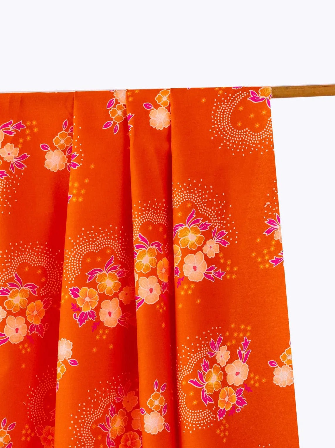 Der Rabe im Schlamm Fat Quarter Patchworkstoff kaufen Petit Pan Paris Stoff Deutschland Neon Neonstoff Folksy Mandarine