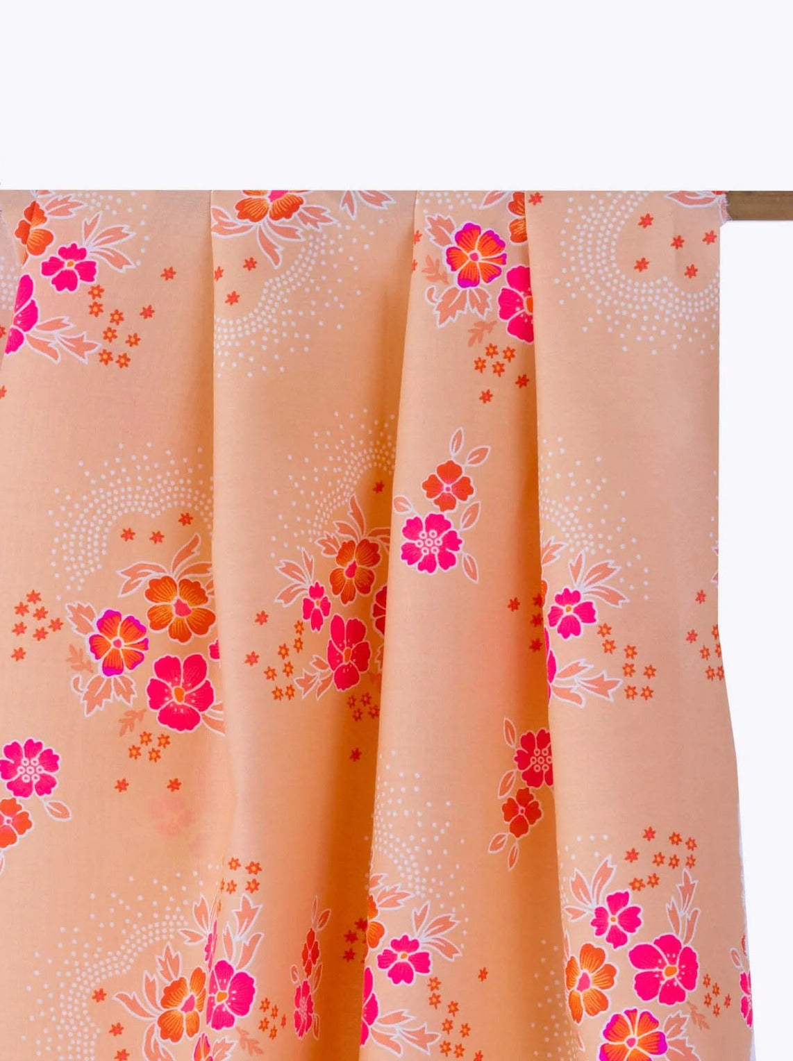 Der Rabe im Schlamm Fat Quarter Patchworkstoff kaufen Petit Pan Paris Stoff Deutschland Neon Neonstoff Folksy