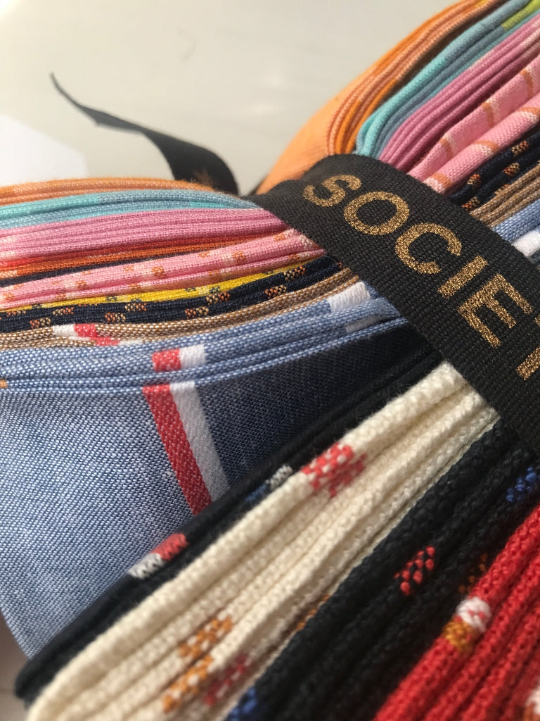 Fat Quarter Bundle Warp & Weft Heirloom Ruby Star Society Alexia Abegg kaufen Der Rabe im Schlamm
