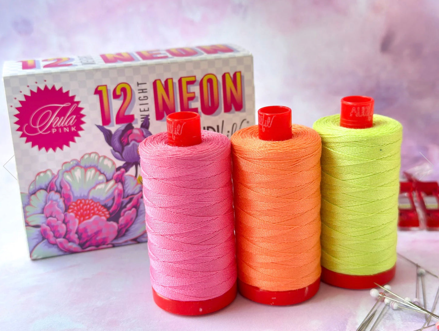 Aurifil Set Packung Kollektion kaufen Deutschland Der Rabe im Schlamm Tula Pink Neon 12 wt
