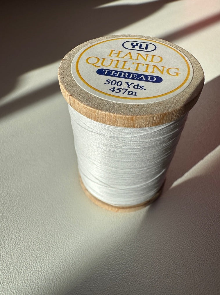 Der Rabe im Schlamm Garn Handquilting Binding annähen YLI Weiß gewachstes Garn kaufen Deutschland