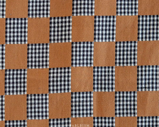 Der Rabe im Schlamm Fableism Checkmate Checkers Patchworkstoffe kaufen in Deutschland Sandalwood