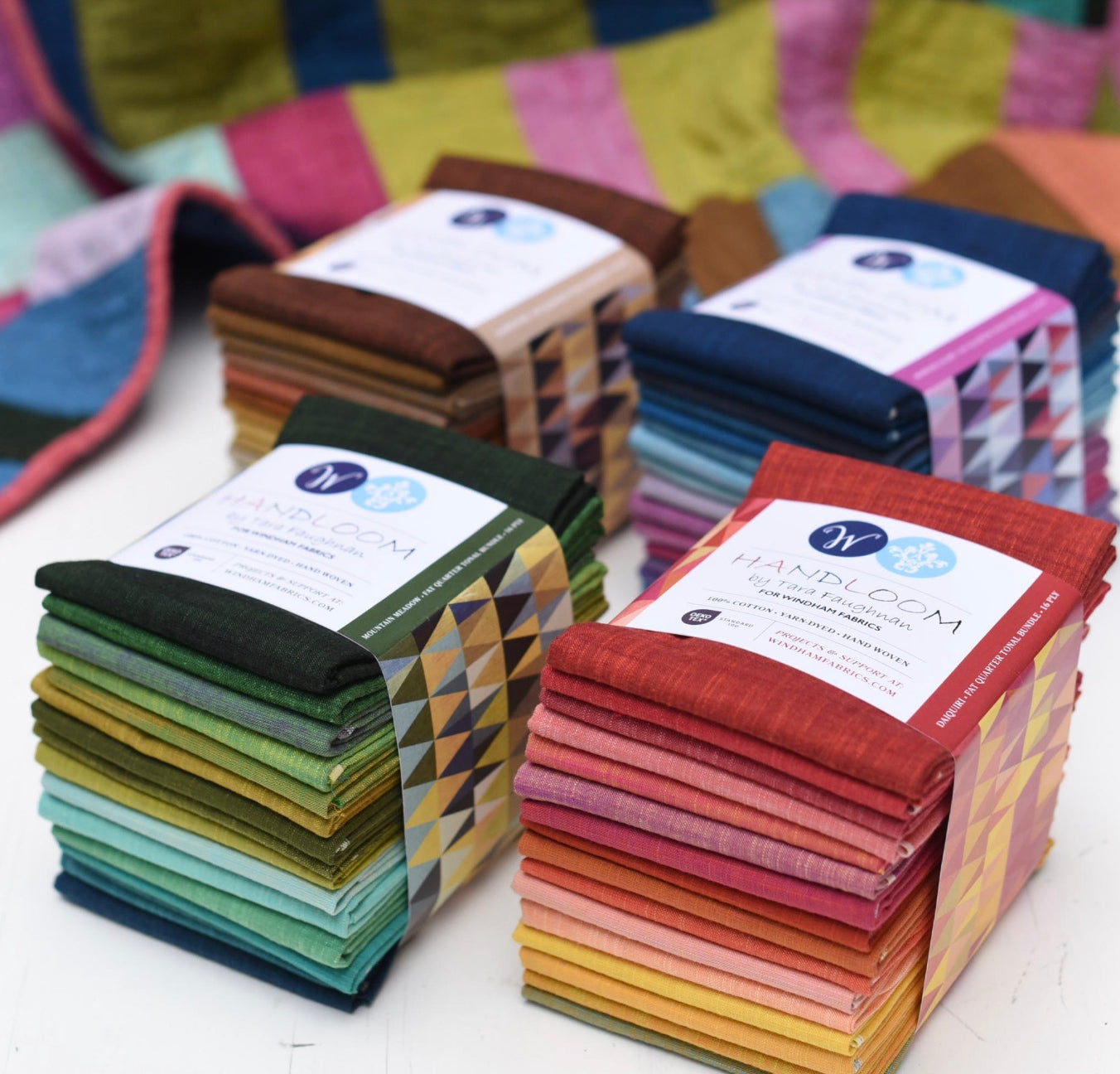Fat Quarter Bundle Precuts Stoffset Patchworkstoffe kaufen Deutschland Der Rabe im Schlamm Windham Handloom Tara Faughnah 